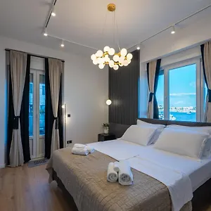 Lusso With Sea View Apartment Split